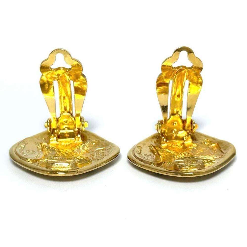 Chanel Clip-On Earrings Metal #208174C66B - Picture 4 of 9